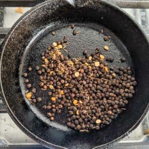 Poondu Milagu Kuzhambu Recipe - Tamilnadu Style Garlic and Black Pepper Curry
