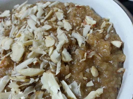 Lapsi Recipe - Sweetened Gujarati Broken Wheat