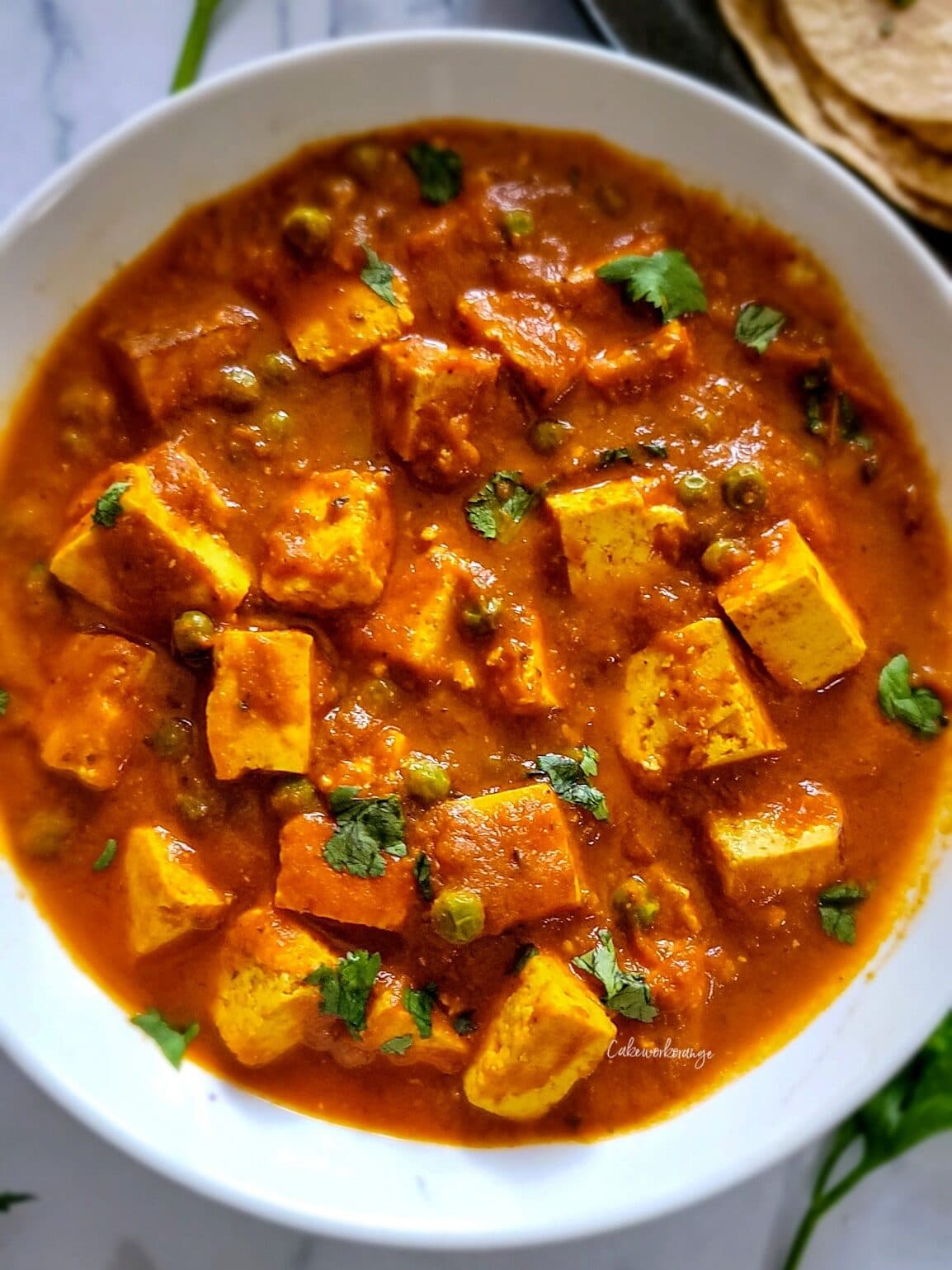 Paneer Matar Butter Masala (Indian Cottage Cheese and Peas Masala With Butter) Recipe