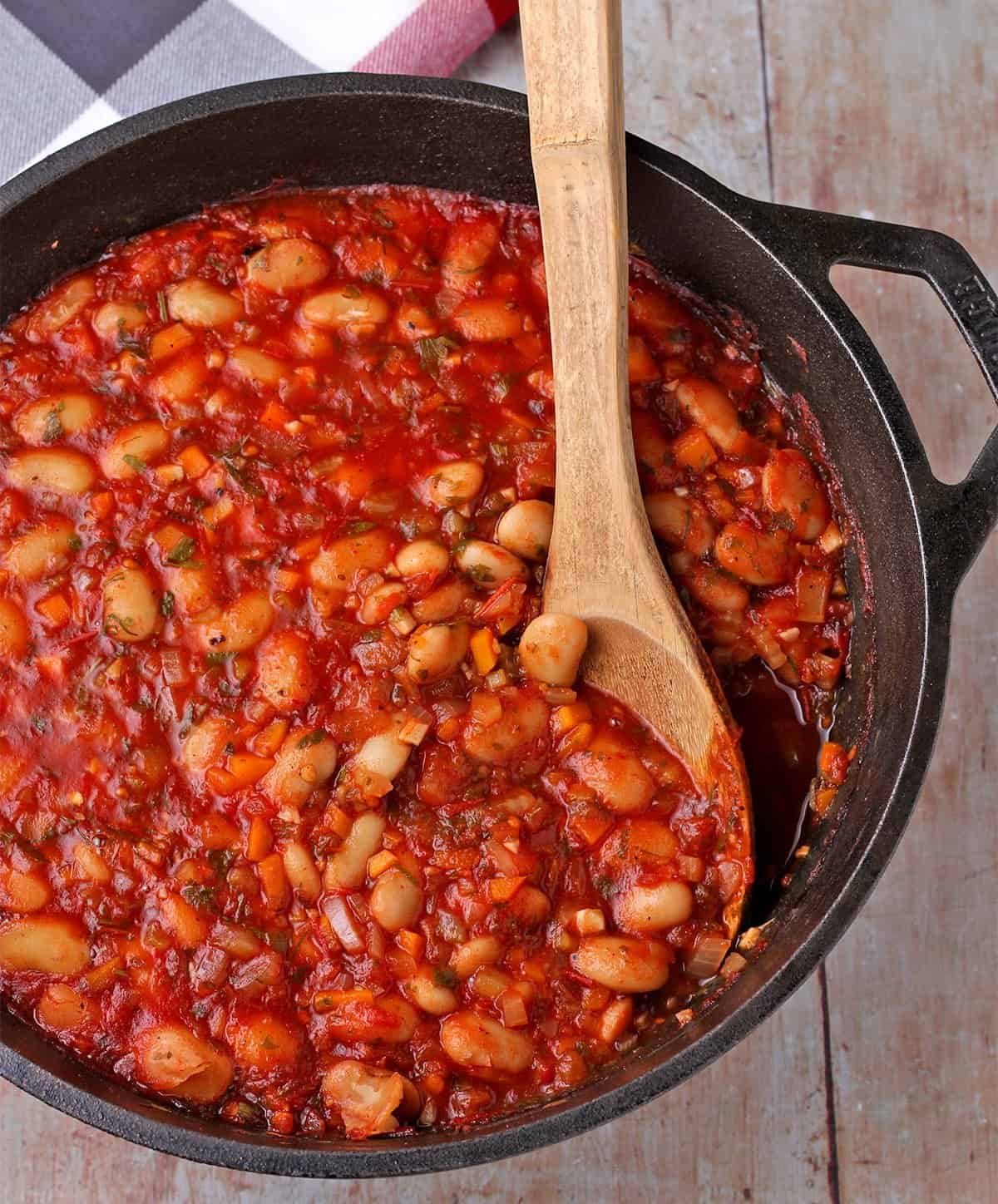 Greek Style Gigantes Plaki Recipe-Oven Baked Broad Beans with Vegetables