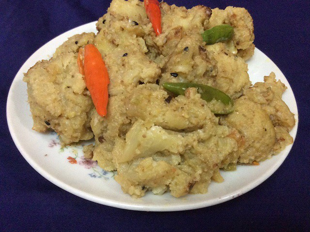 Posto Chicken Recipe - Bengali Chicken In Poppy Seed Paste