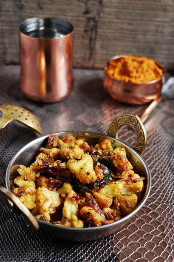Steamed Cauliflower Curry Recipe (Healthy Stir Fry)