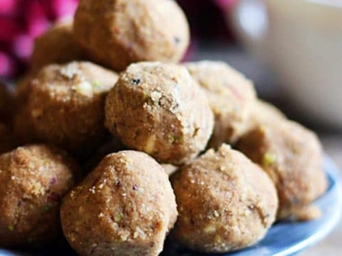 Churma Ladoo Recipe - Atta/Whole Wheat Ladoo