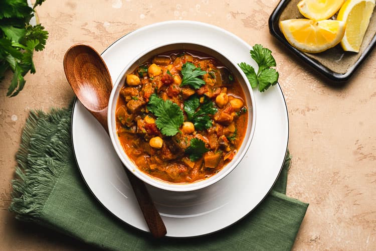 One Pot Chickpea And Brinjal Curry Recipe