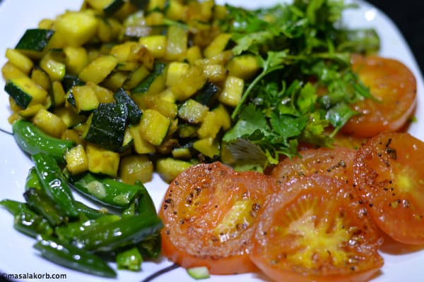 Zucchini Keerai Thogayal Recipe - South Indian Tangy Spinach and Zucchini Chutney