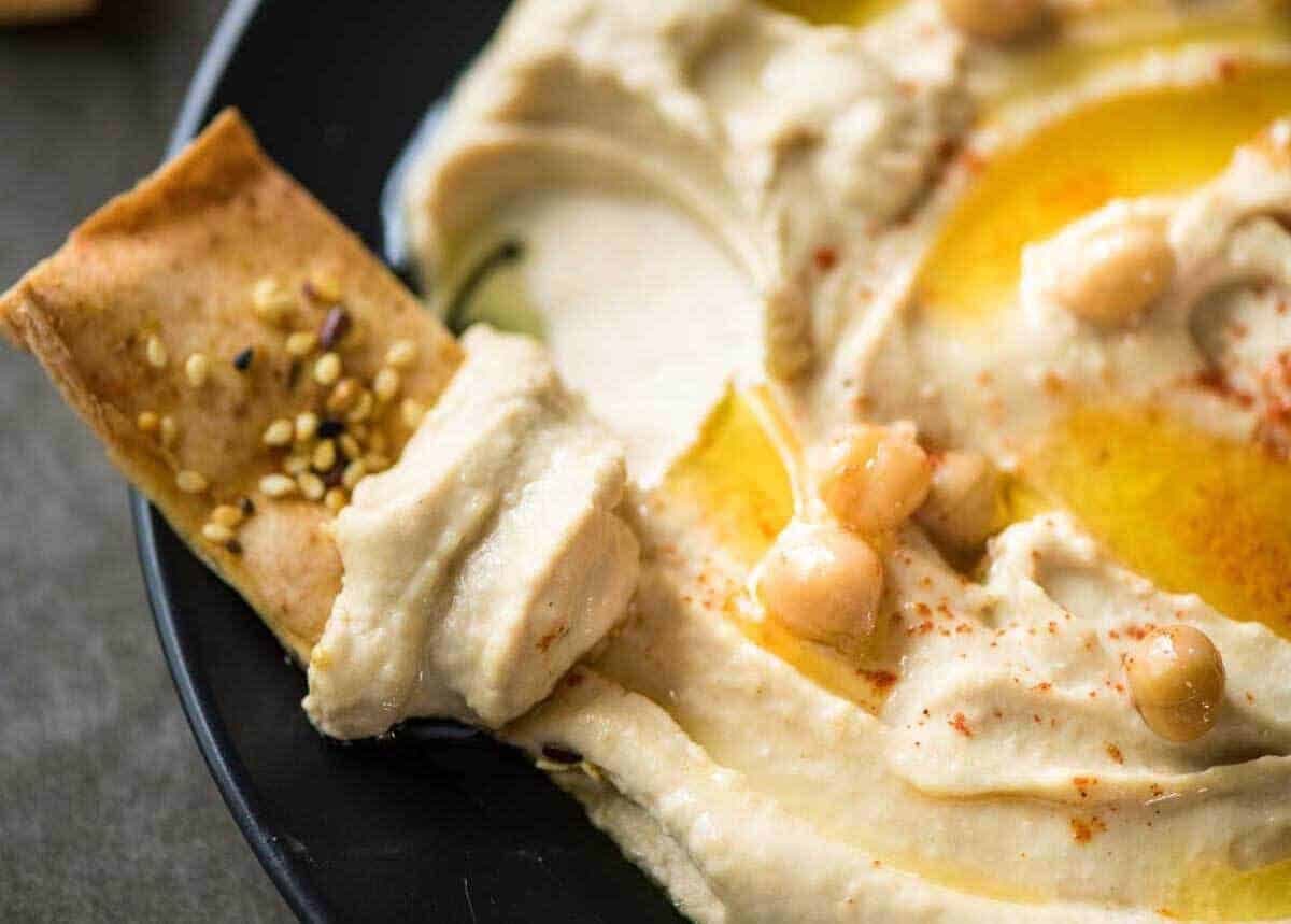Classic Hummus Recipe - Classic Homemade Hummus Recipe With Lemon And Coriander
