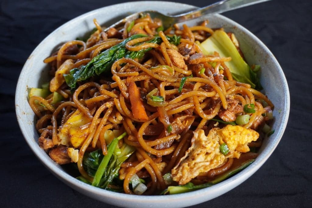 Sambal Spiced Veggie Mee Goreng Recipe